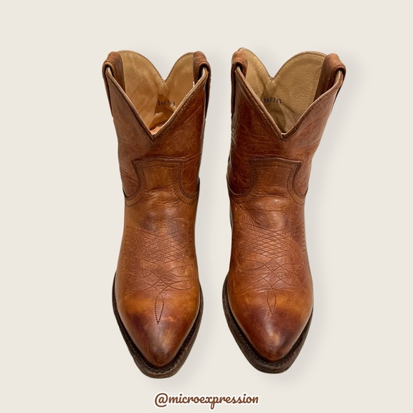 Frye Billy Short Pull On Cognac Brown Leather Southern Boho Cowboy Ankle Boot - Picture 9 of 14